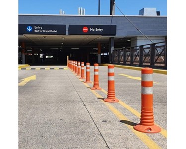 One Piece Flexible Bollards