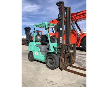 Mitsubishi - LPG Forklift | FG30NT-C