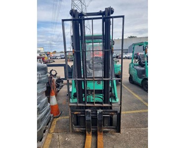 Mitsubishi - LPG Counterbalance Forklift | 2-Stage Clearview | 1.8T 