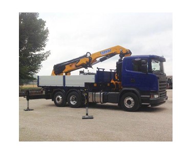 Effer - Large Heavy Duty Truck Cranes