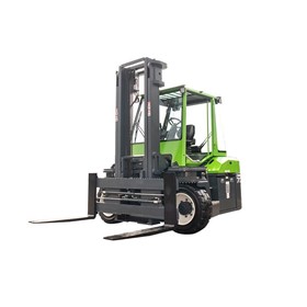 Multi Directional Sideloader Forklift | COMBI-CB70E