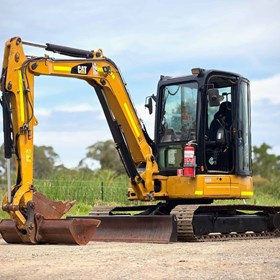 Used Mini Excavator | 2015 Caterpillar 305E