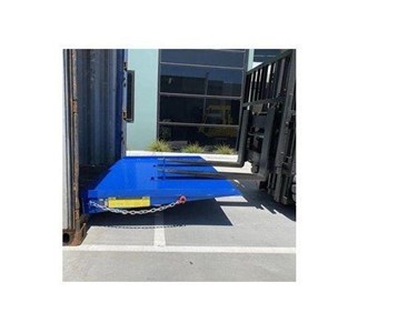 Heeve - Forklift Container Ramp | Industrial-Series