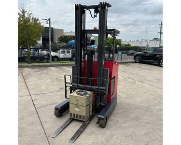 Nichiyu - 1.5T Ride On Reach Truck