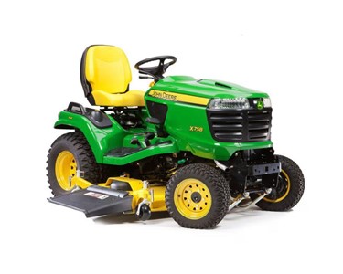 John Deere - Ride On Lawn Mower | X758