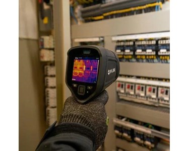 FLIR - E8 Pro Pro-Series Infrared Camera with Ignite™ Cloud