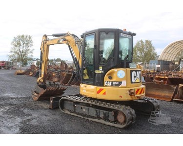 Caterpillar - Used Mini Excavator | 2017 Caterpillar 305E2CR
