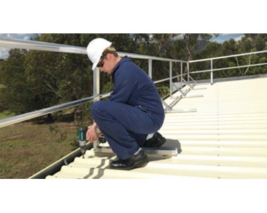 GW300 Guardrail and Walkway Systems