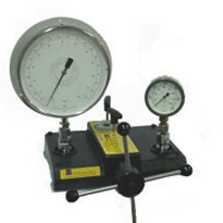 High Pressure Hydraulic Comparators