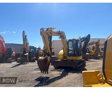 Komatsu - Used Mini Excavator | 2015 Komatsu PC78UU-10