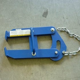 Cammed Action Pallet Puller Forklift Attachments – DHE-PU30