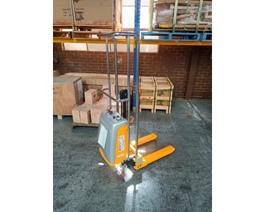 Jialift - Semi Electric Fork Stackers - EJ4150A