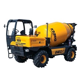 Self Loading Concrete Mixer 93 kW | F7000 T