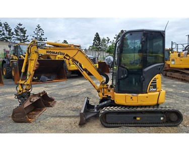 Komatsu - Used Mini Excavator | 2018 Komatsu PC30MR-5