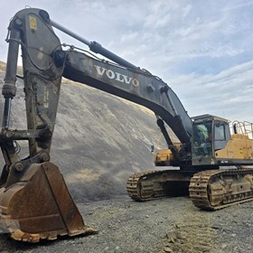 Used Excavator | 2014 Volvo EC700CL