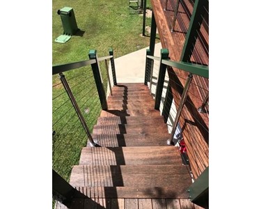 Level Master | Merbau Stair Treads