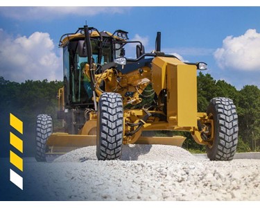 Cat - Large Motor Grader with Cross Slope 