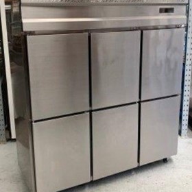 Commercial Upright Freezers