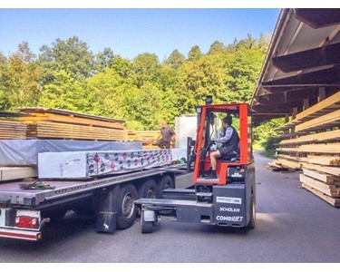  Electric Multi-directional Forklift | Combilift C-Series C5000XLE 