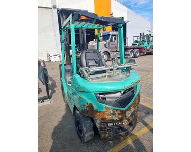 Mitsubishi - LPG Counterbalance Forklift 2.5T | 3-Stage Mast to 6m