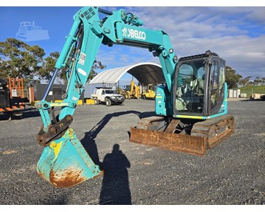 Kobelco - Used Mini Excavator | 2016 Kobelco SK75SR-3