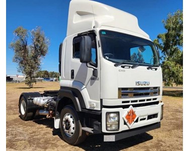 Used Prime Mover | 2010 ISUZU GXD 