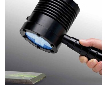 Magnetic Hand Held Particle Inspection LED UV Light | Karl Deutsch