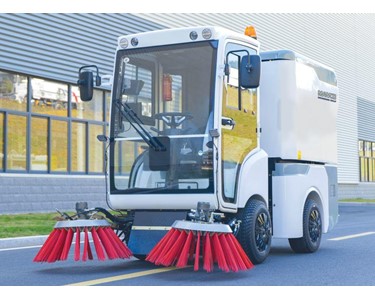 Fully Electric Articulated Washer | Street Sweeper