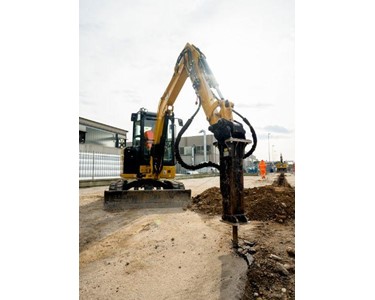 Caterpillar - Rock Breaker Hammer Excavator | B1 