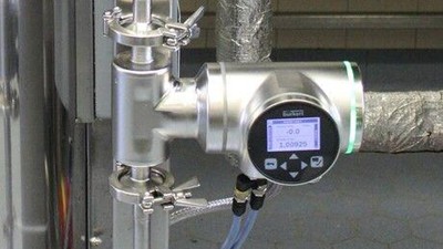 Density and mass flow measurement with the Type 8098 FLOWave multiparameter measuring device
