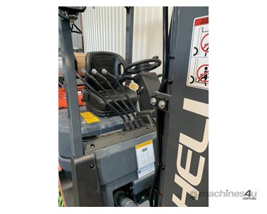 Heli - LPG/Petrol Forklift Container Mast Forklift | 2.5 Tonne 