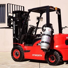 2.5T Gas / LPG Forklift for HIRE