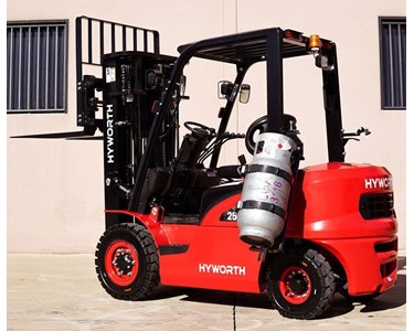 Hyworth - Gas / LPG Forklift for HIRE | 2.5T 