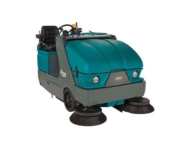 Tennant - S20 Compact Mid-sized Ride-on Sweeper