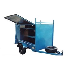 Enclosed Trailer