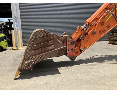 Doosan - 38-ton Excavator | DX380LC-3