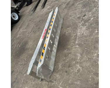 MXG - Alluminum Loading Ramps | 2100x400mm 5ton