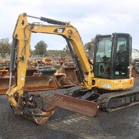 Used Mini Excavator | 2017 Caterpillar 305E2CR