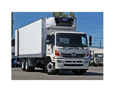 Hino - Refrigerated Truck | 12 Tonne 12 Pallet Arctic Mover