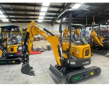 MXG - Mini Excavator | Diesel Engine | Yanmar 3TNV70- 3-Cylinder | XE15U