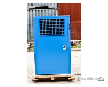 Focus Industrial - Variable Speed Drive Rotary Screw Compressor 237cfm 10 Bar | 60hp 
