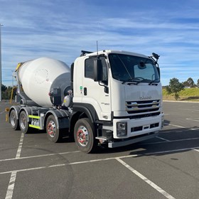 Concrete Mixer Truck | FYJ 300-350 8x4 Agitator Cab Chassis