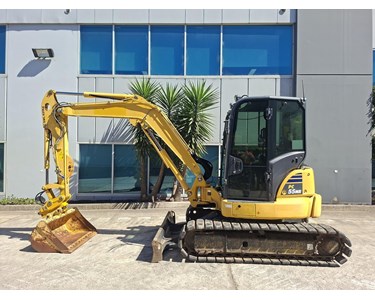 Komatsu - Used Mini Excavator | 2018 Komatsu PC55MR-5