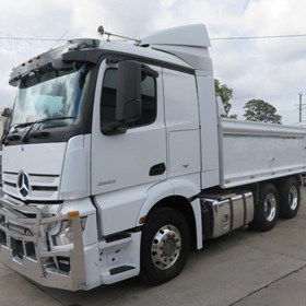 Used Tipper Truck | 2017 MERCEDES-BENZ ACTROS 2653 