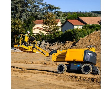 Haulotte - Electric Articulating Boom Lift HA16 E PRO | slopes up to 40%