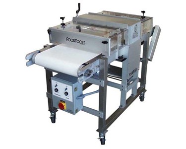 FoodTools - Cake Slicing Machine | CS-8AW-1 - Horizontal Layer