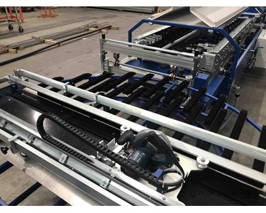 Quadro - RollFormer Machine | Quadro and Associated Panel Machine