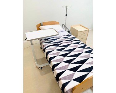 Mac's - New Ultra-Low Beds - Serena