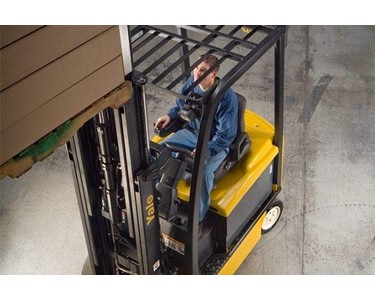 Yale - 4-Wheel Electric Counterbalanced Trucks | ERC045-070VG