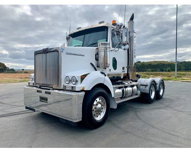Western Star - Used Prime Mover | 4864FS2 DAY CAB Prime Mover